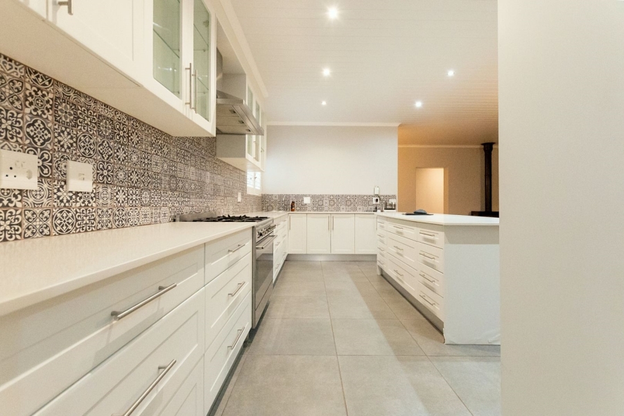 4 Bedroom Property for Sale in Myburgh Park Western Cape